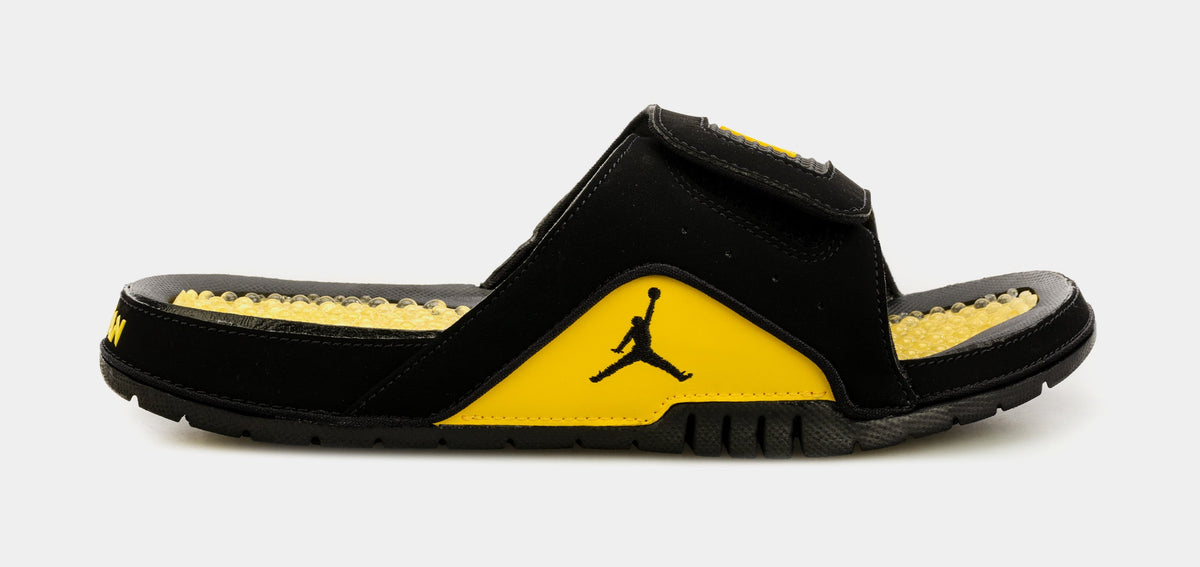 Hydro 4 Retro Mens Sandals (Black/Yellow) - sneakers